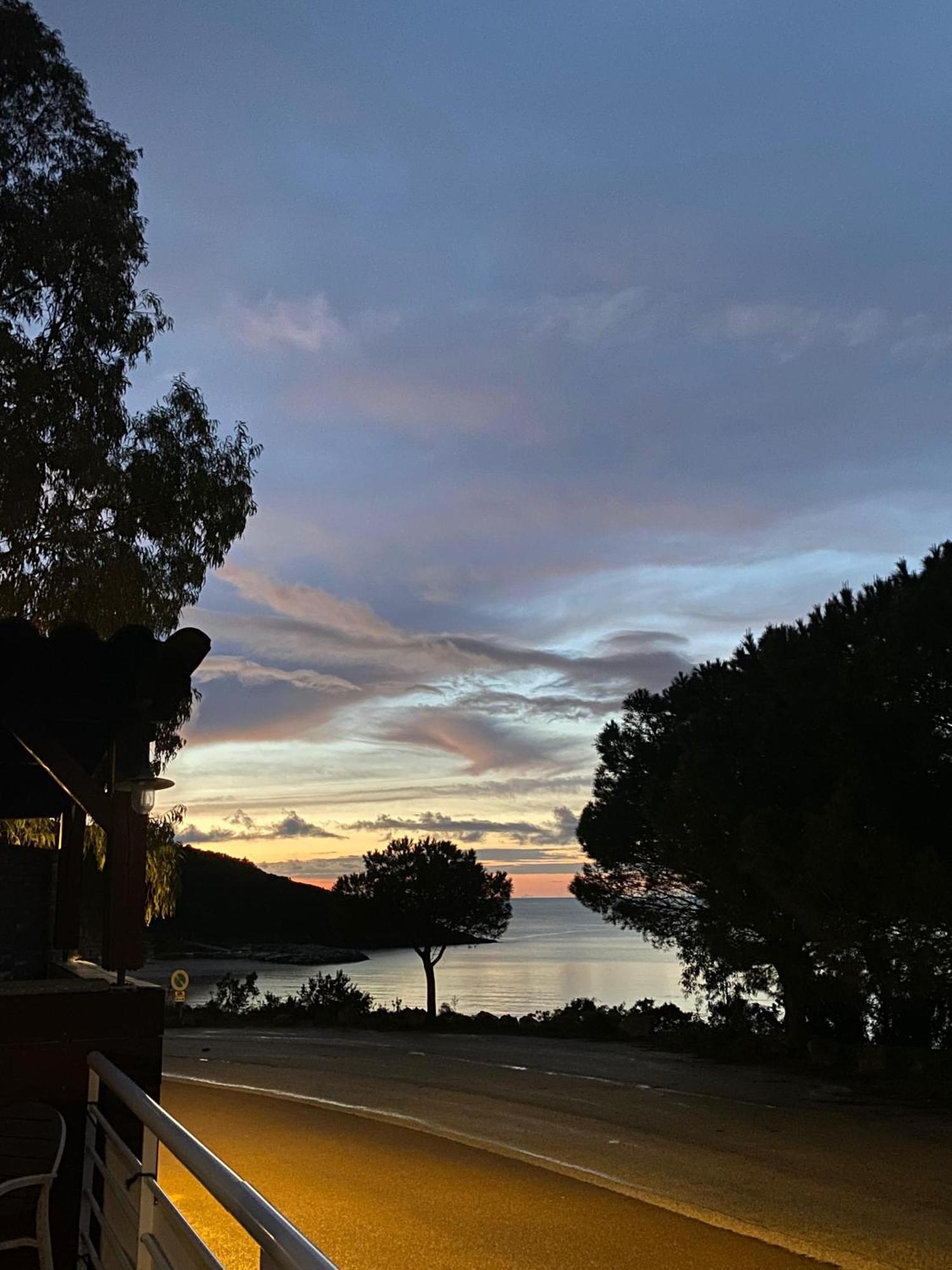 Hotel Restaurant Le Filosorma แกเลเรีย ภายนอก รูปภาพ
